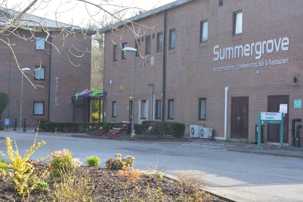Summergrove Halls 3*