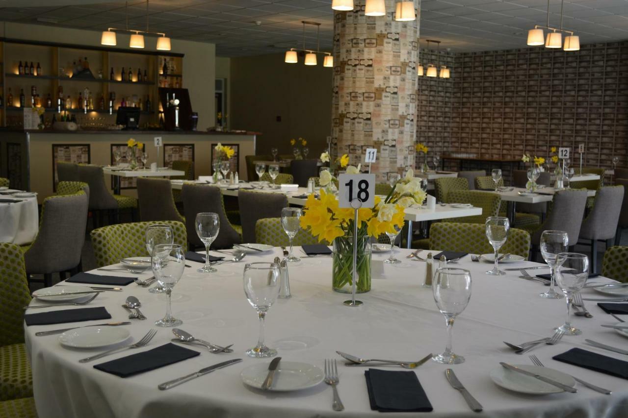 Hotel Summergrove Halls