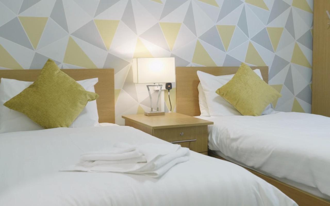Hotel Summergrove Halls